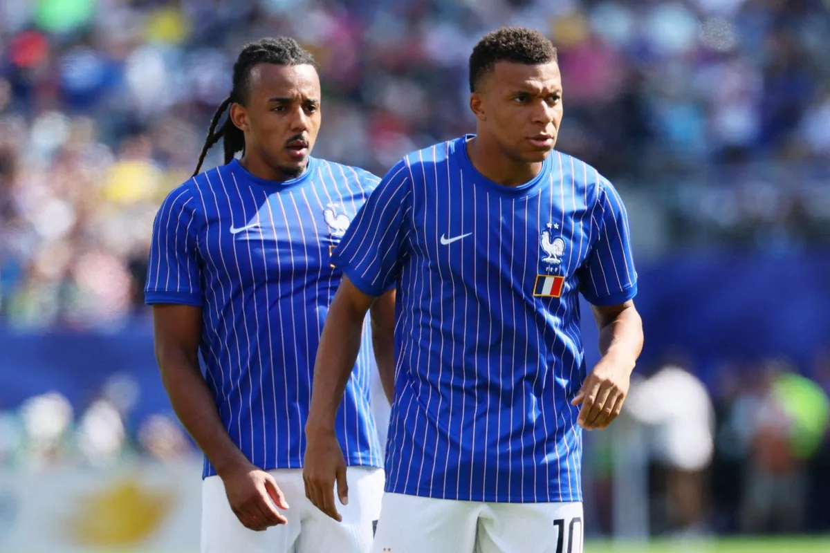 France vs Sweden LIVE: FIFA World Cup Round of 32 score, lineups, commentary & updates