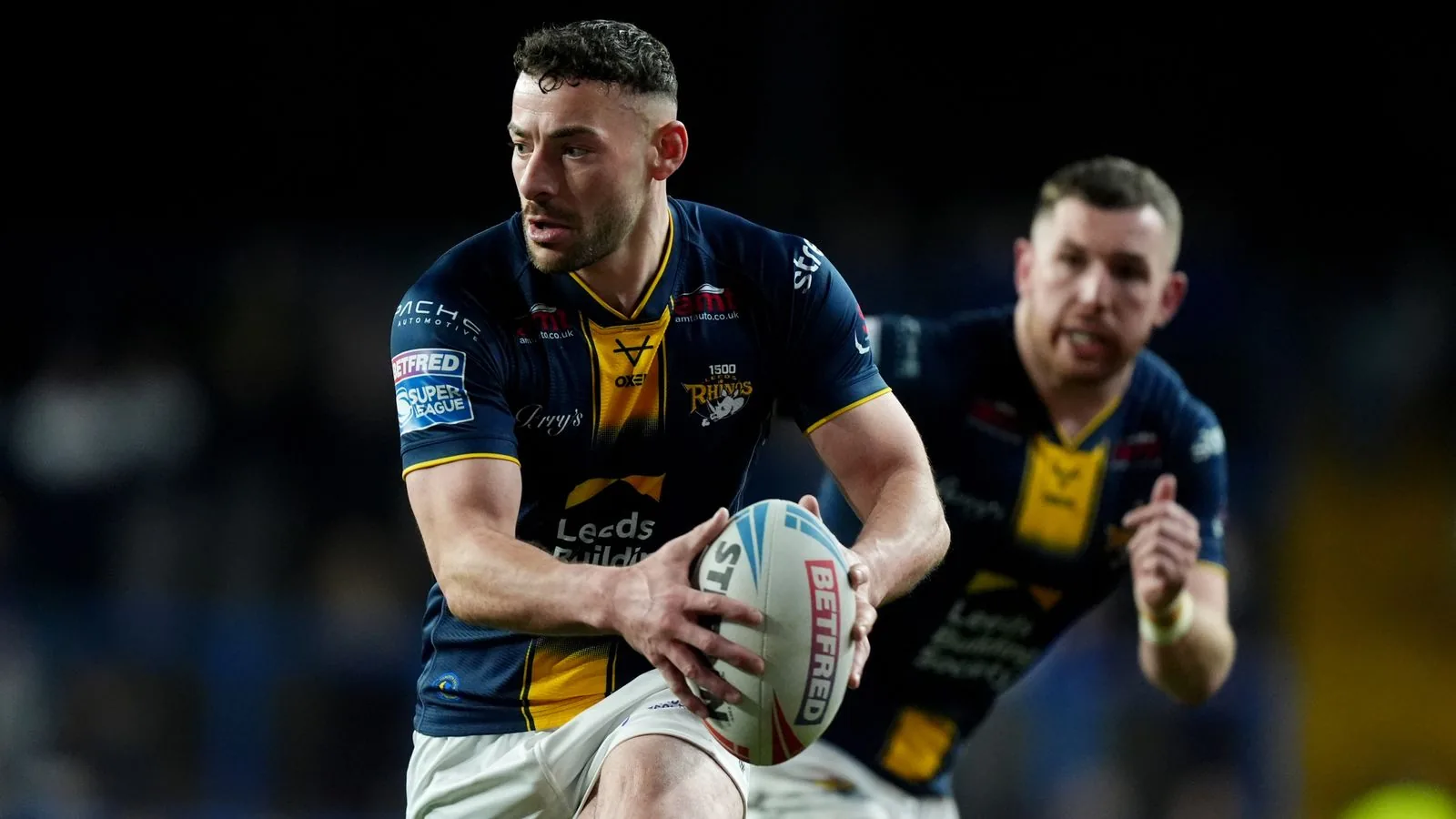 Leeds Rhinos 34-8 Hull KR: Maika Sivo helps Super League leaders thrash champions