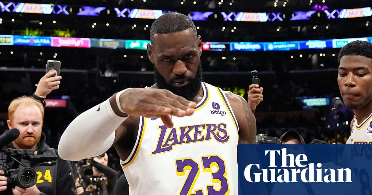 LeBron James to leave LA Lakers after eight years amid Golden State Warriors link