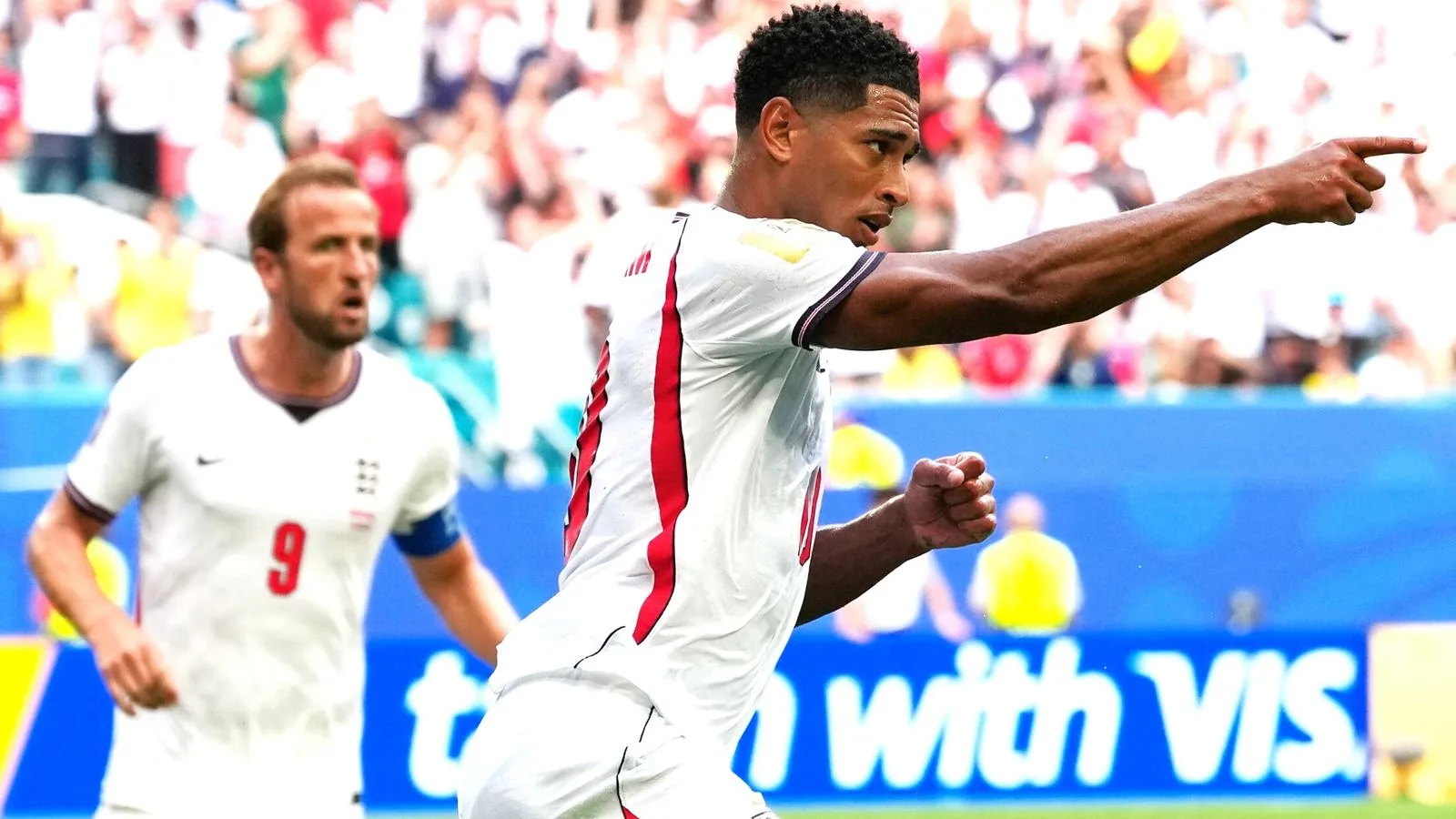 Norway’s Ståle Solbakken claims ball struck cable before England equaliser