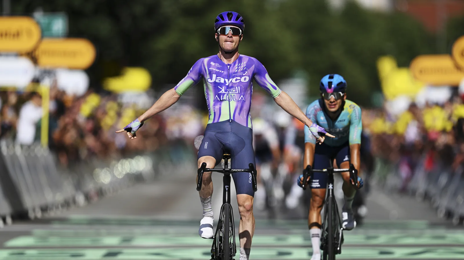 Tom Pidcock surges up standings while Mauro Schmid wins Tour de France stage 13