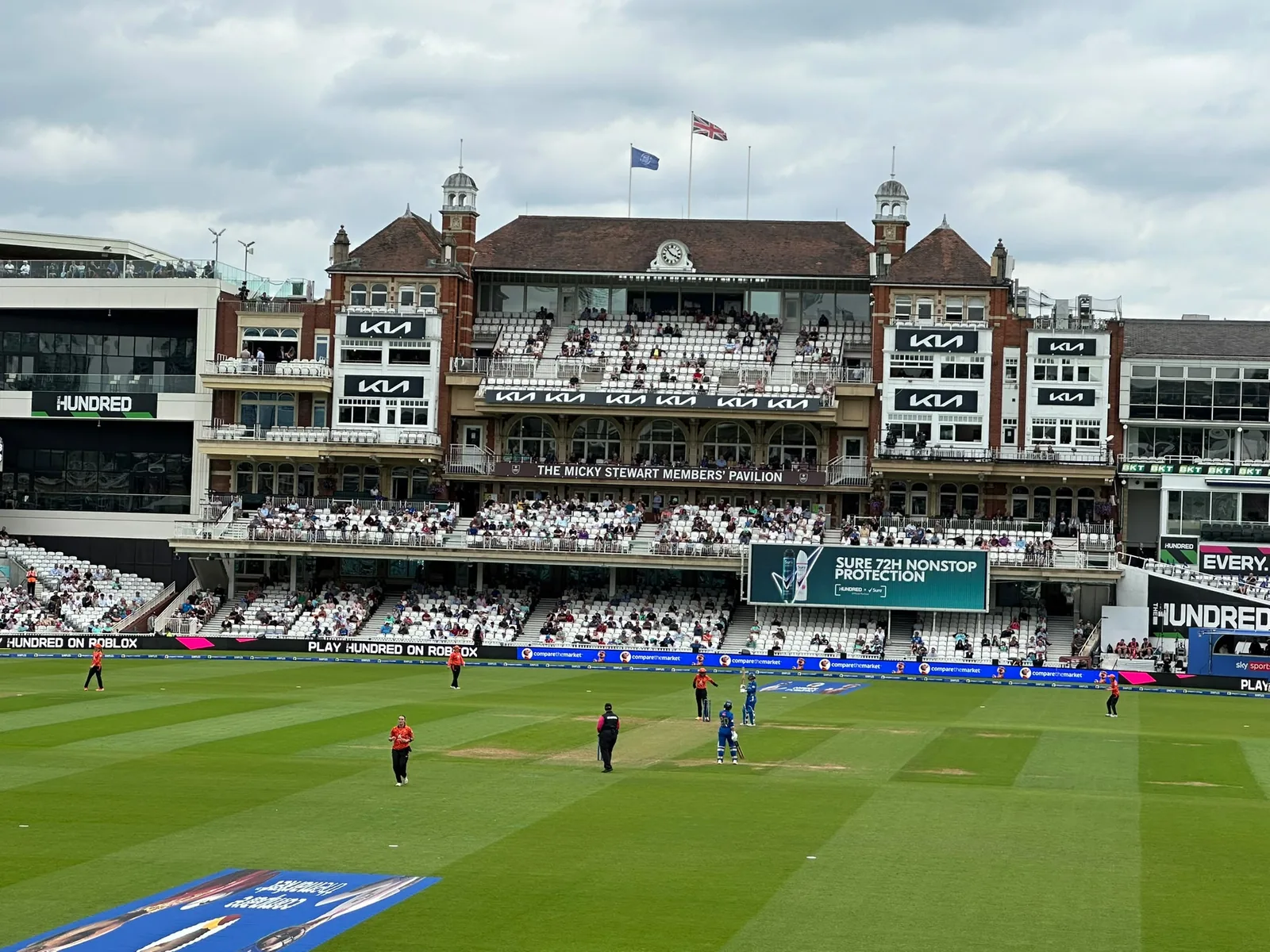 The Hundred: MI London kick title defence off with seven-wicket thrashing of SunRisers Leeds